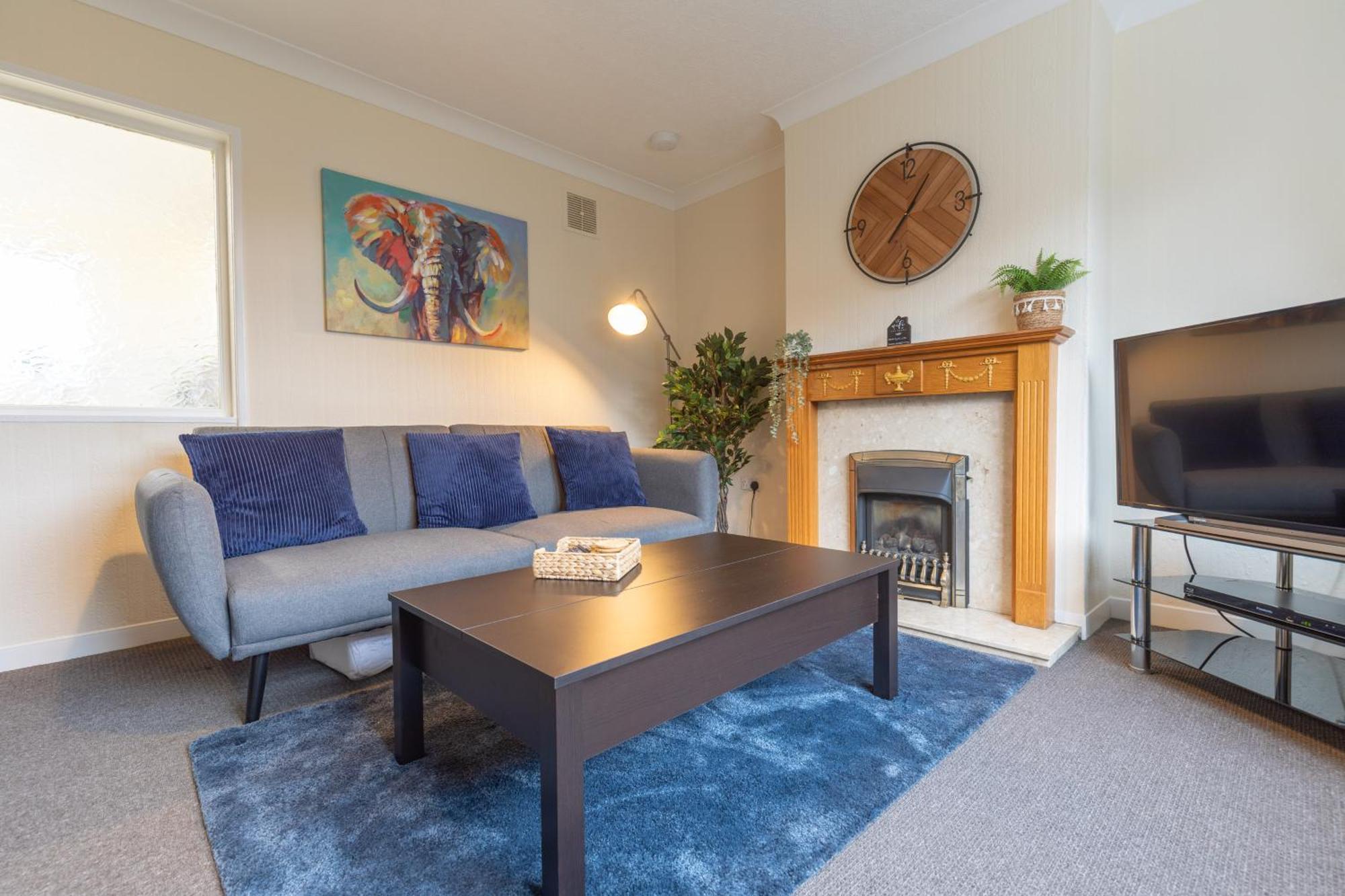 Leconfield Close - Comfy House And Free Parking Kingston upon Hull Ngoại thất bức ảnh