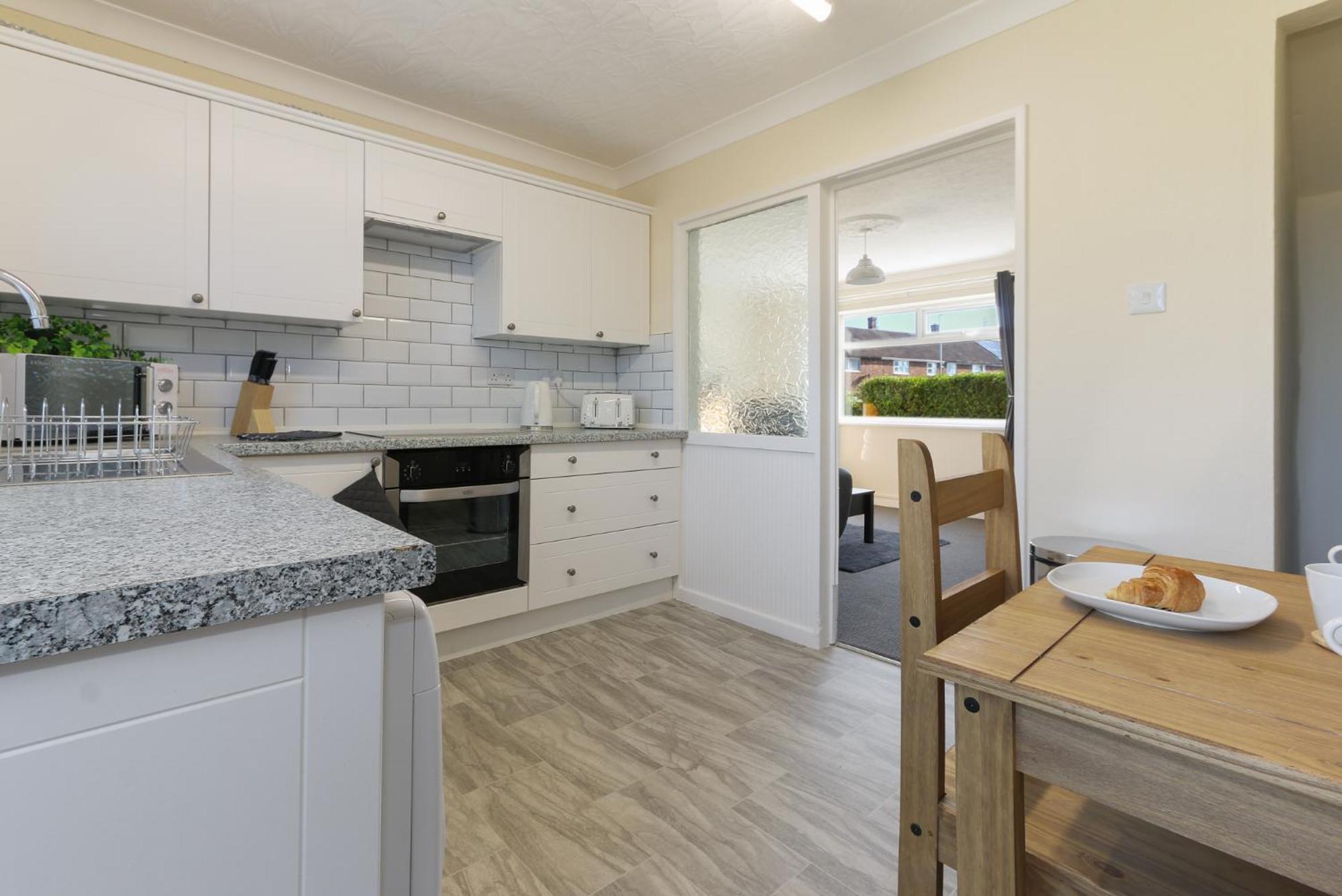 Leconfield Close - Comfy House And Free Parking Kingston upon Hull Ngoại thất bức ảnh