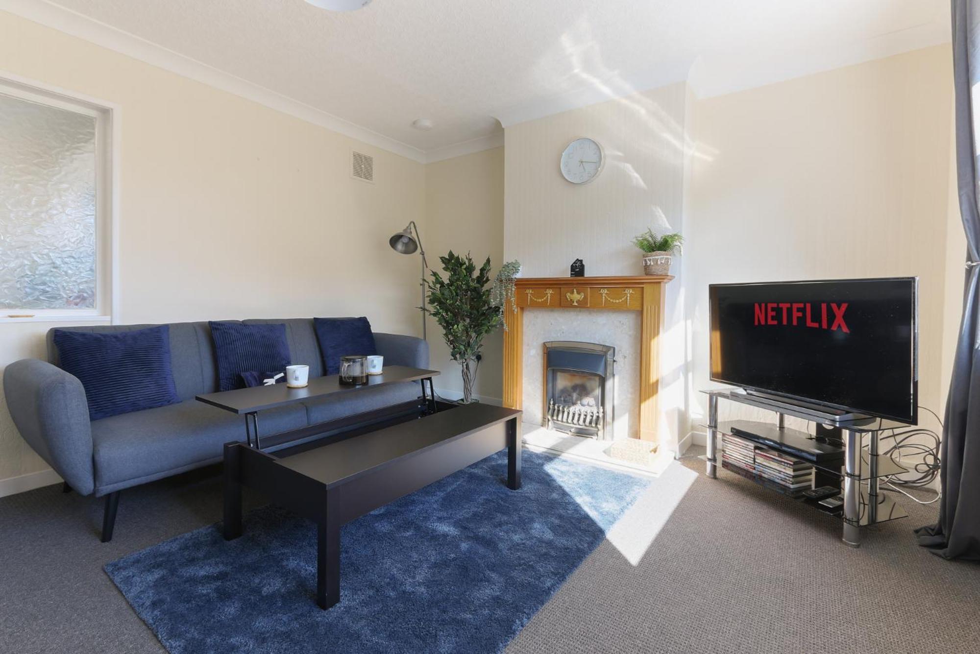 Leconfield Close - Comfy House And Free Parking Kingston upon Hull Ngoại thất bức ảnh